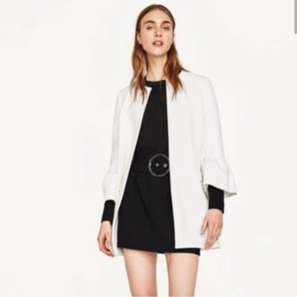 EUC ZARA Long COAT WITH Ruffle CUFFS Viscose Off white GORGEOUS! RV $200